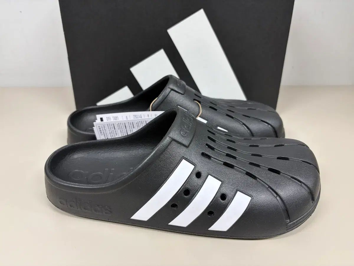 275 adidas アディレッタ klogg クロッグ ブラック 靴