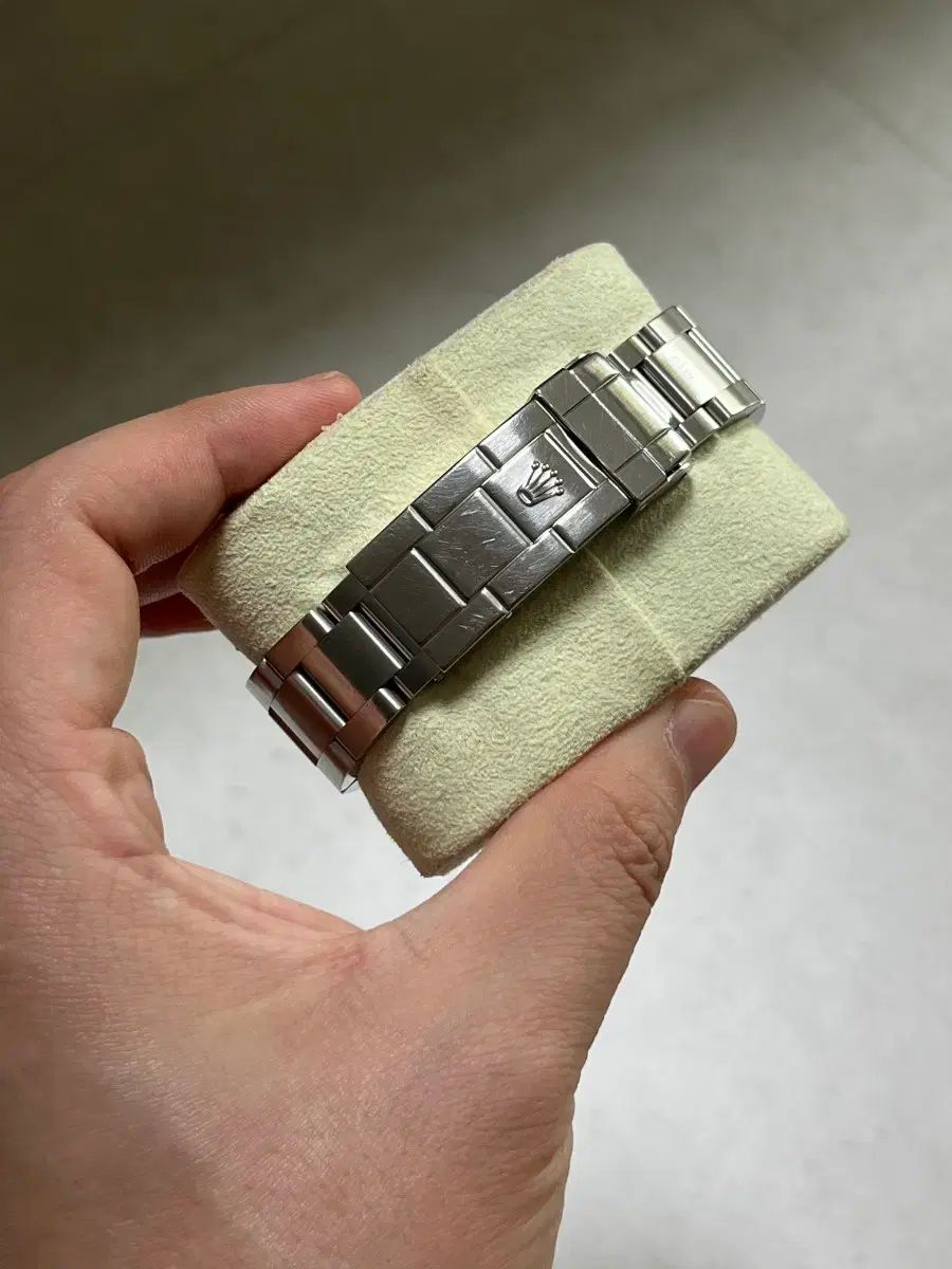 ROLEX ロレックス サブマリーナー 旧モデル 旧モデル ブラック デイト 16610 イングレイビング ROLEX ロレックス サブマリーナー 旧モデル 旧モデル ブラック デイト 16610 イングレイビング