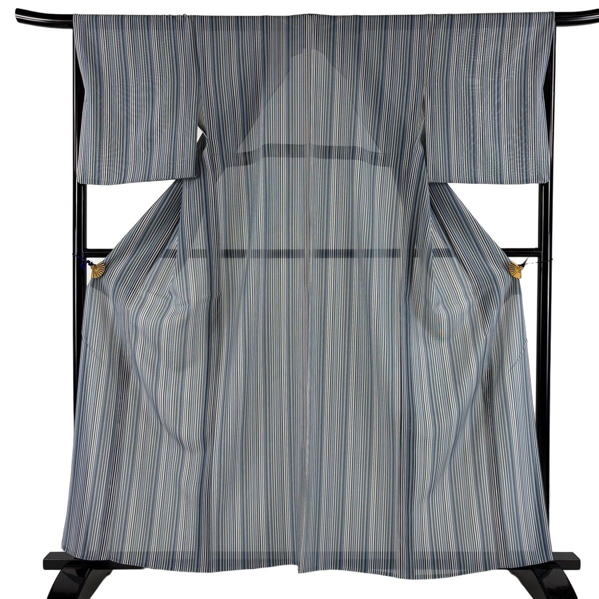 【美品】 小紋 身丈160cm 裄丈67.5cm L 薄物 絽 伊と幸 縦縞 青灰色 正絹 秀品 【中古】