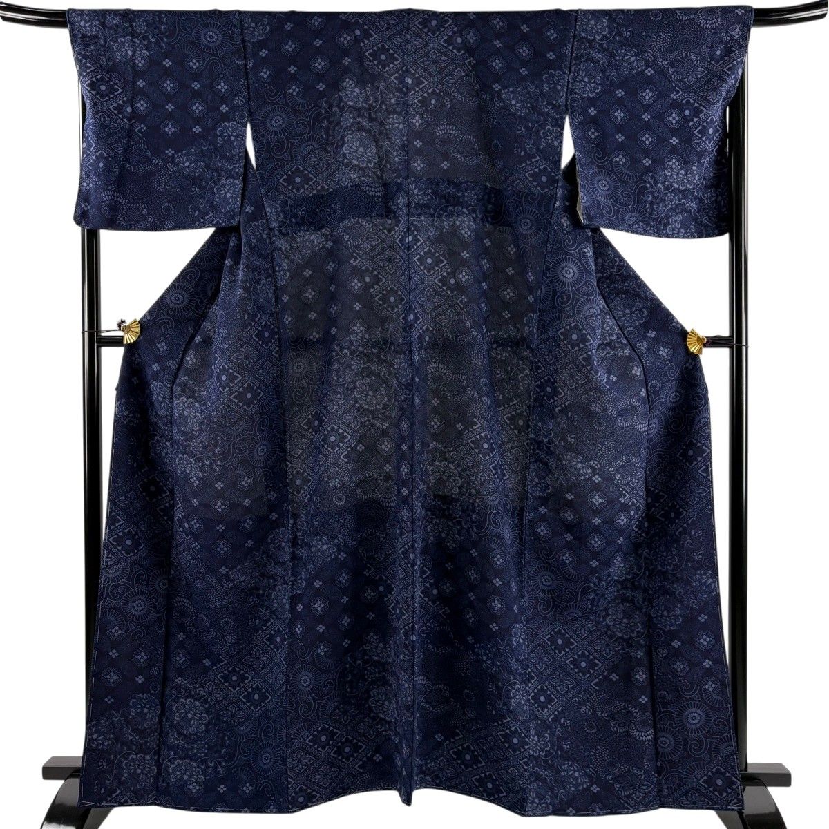 【美品】 小紋 身丈162.5cm 裄丈67cm M 袷 落款 菊 花菱 縮緬 藍色 正絹 秀品 【中古】
