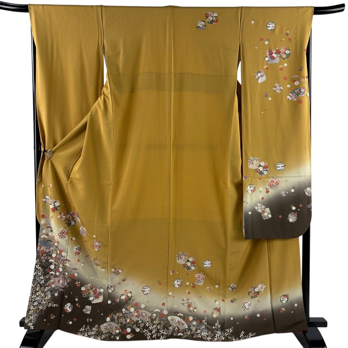 振袖 身丈164.5cm 裄丈67.5cm L 袷 破れ色紙 草花 金糸 金銀彩 山吹色 正絹 秀品 【中古】