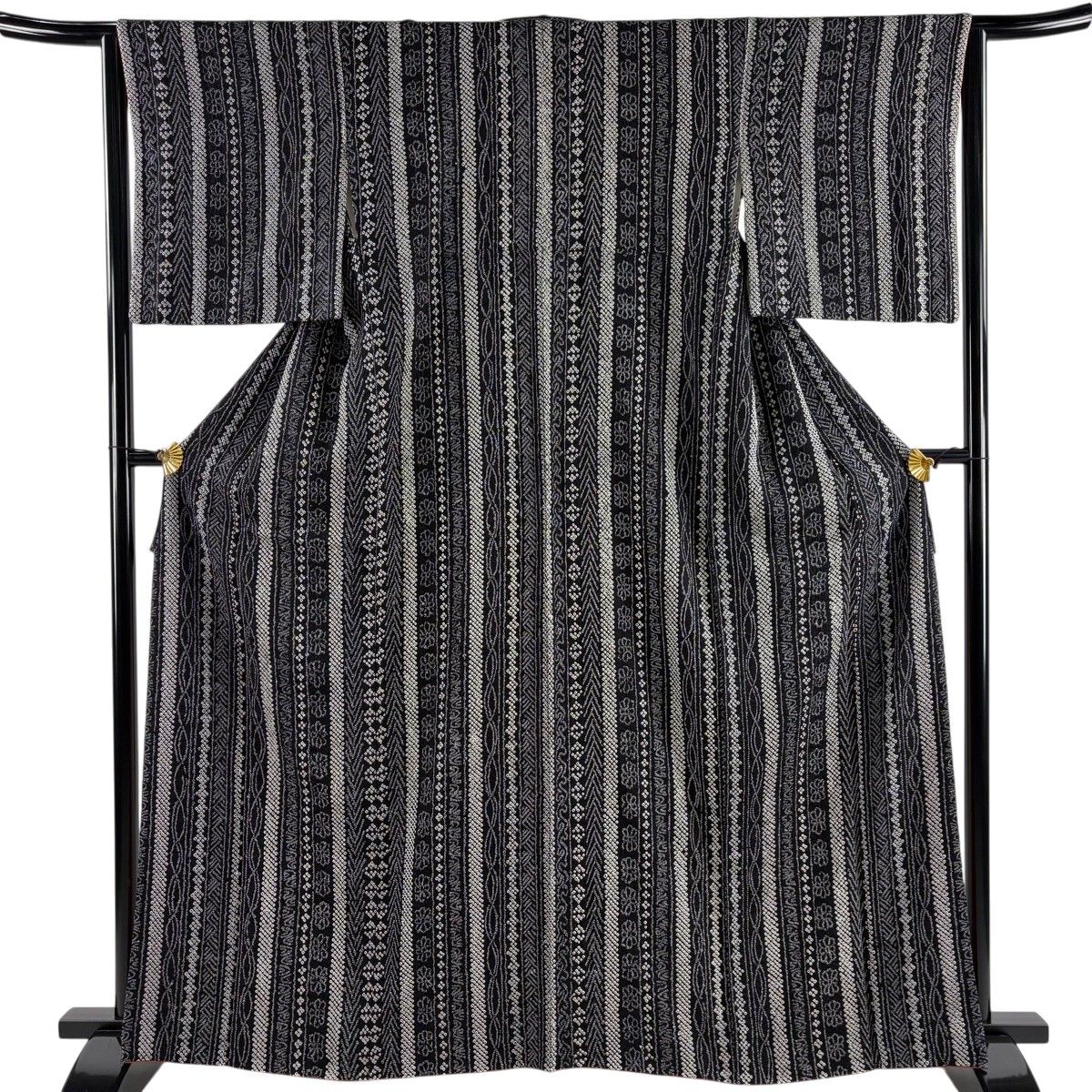 【美品】 小紋 身丈163cm 裄丈64cm M 袷 縦縞 幾何学 総絞り 黒 正絹 秀品 【中古】 7,448円