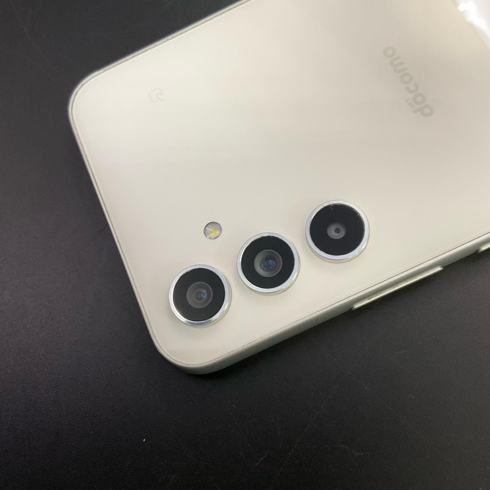 Galaxy A54 5G 128GB SC-53D docomo 美品 - メルカリ