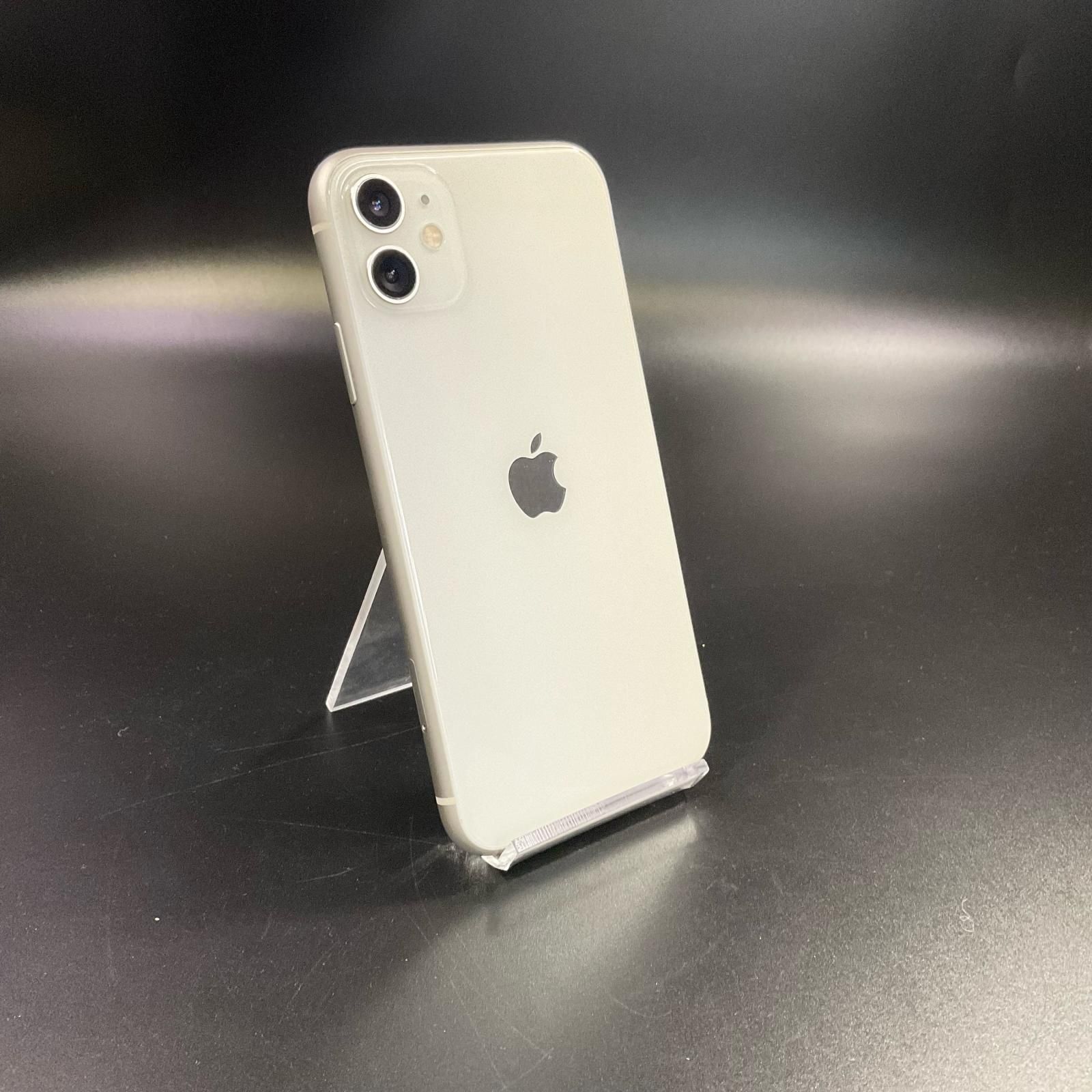 【全額返金保証】【最速発送】 iPhone 11 128GB ホワイト docomo 白ロム 動作確認済 73%