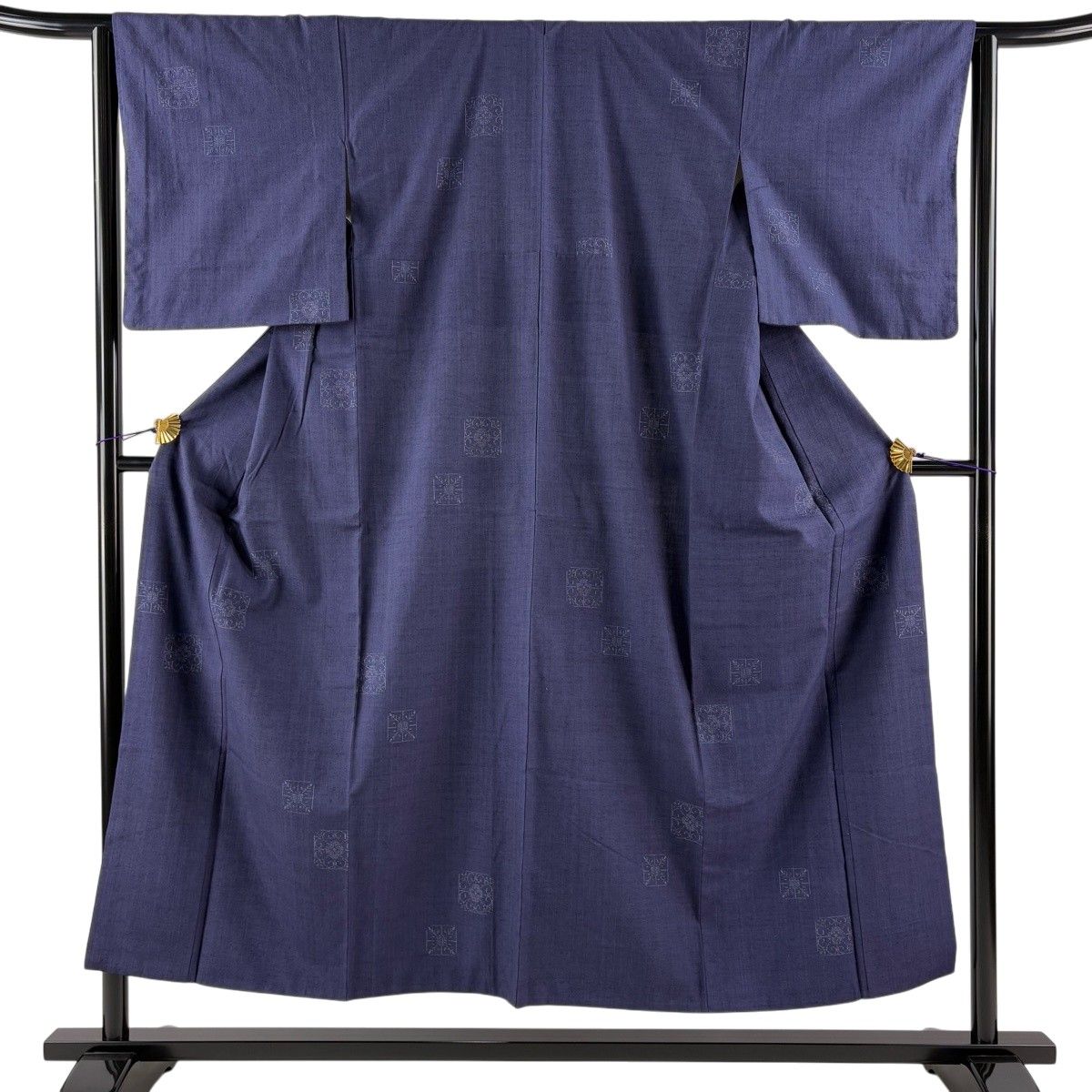 【美品】 結城紬 身丈151.5cm 裄丈63.5cm S 袷 本場結城紬 縞屋 証紙 華文 亀甲絣 紺色 正絹 逸品 【中古】