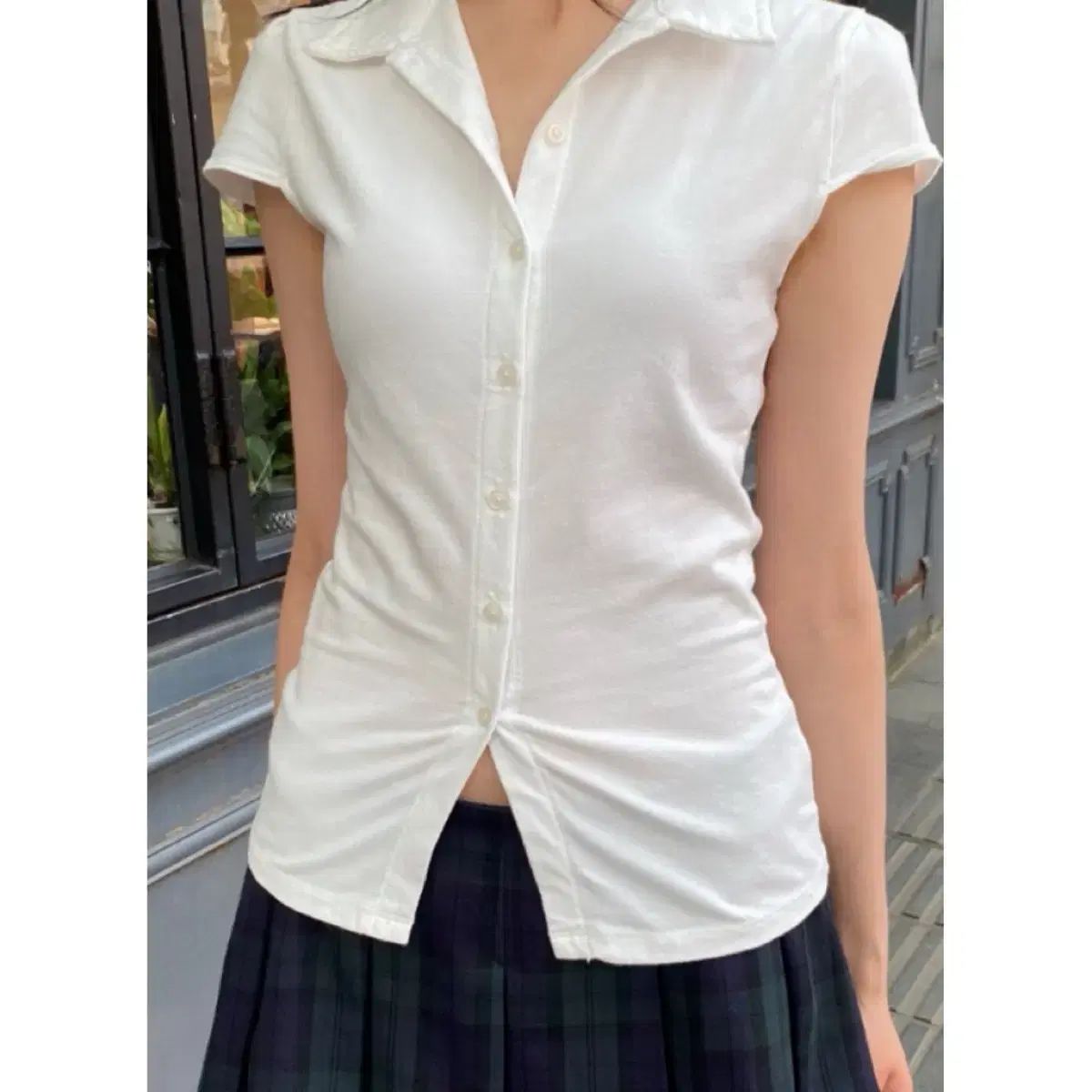 Brandy Melville Rue Top Shirt