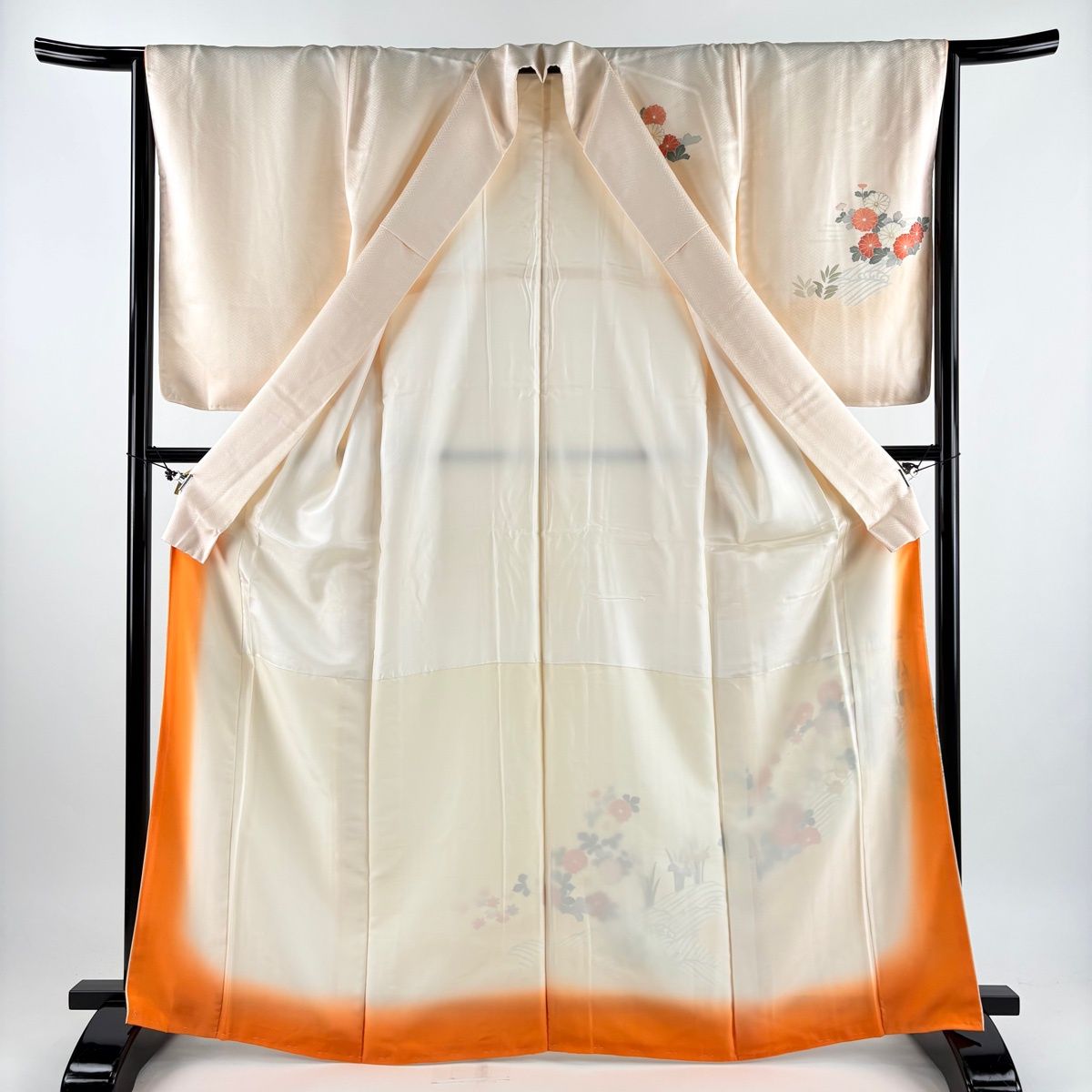 美品】 訪問着 身丈165cm 裄丈65cm M 袷 草花 土車 銀彩 ぼかし 薄
