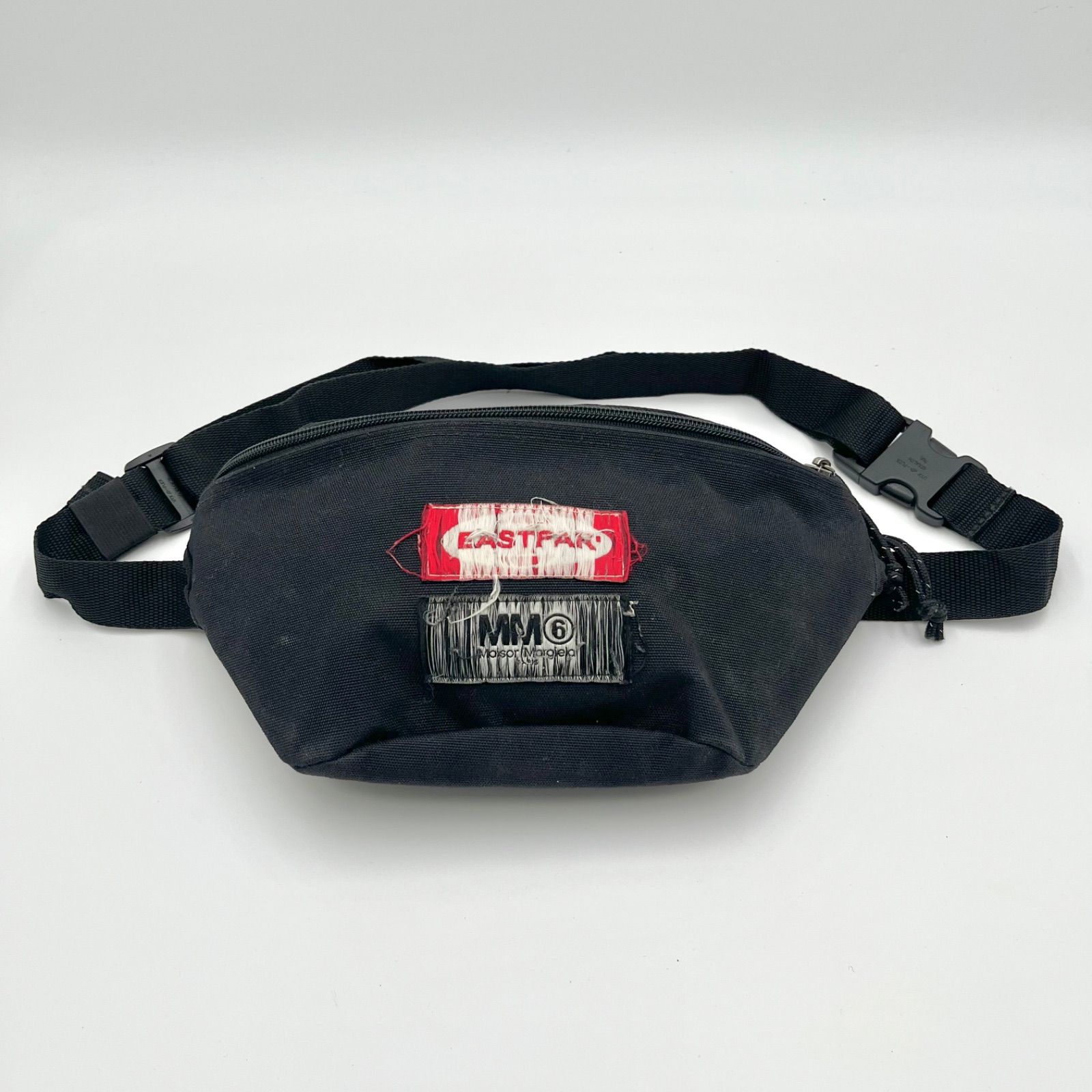 MM6× EASTPAK イーストパック 21AW Springer bum bag スプリンガー バムバッグ ウエストポーチ ショルダーバッグ ブラック ロゴワッペン メンズ レディース