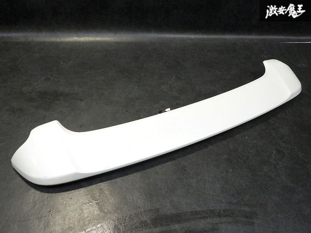 【破損なし！即発送】トヨタ 純正 ZRR70W ZRR75W 70系 ヴォクシー リアウイング リア スポイラー カラー 070 76085-28150