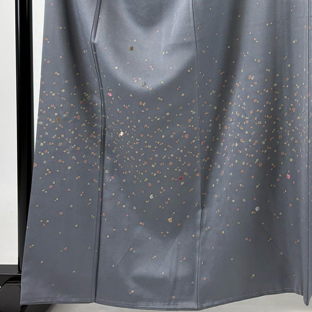 訪問着 身丈162cm 裄丈64.5cm M 袷 幾何学 刺繍 金彩 灰色 正絹 秀品 訪問着 身丈162cm 裄丈64.5cm M 袷 幾何学 刺繍 金彩 灰色 正絹 秀品