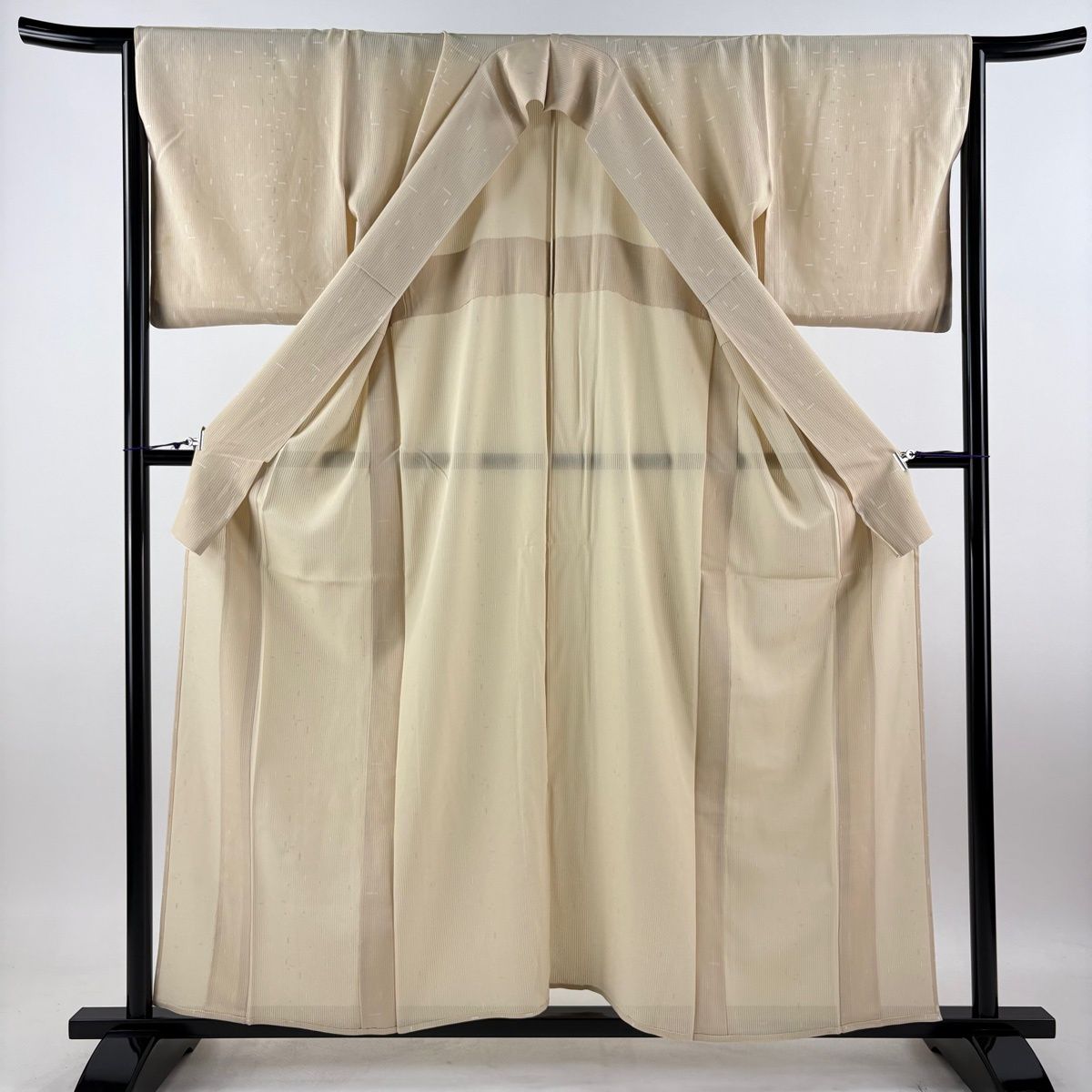 小紋 身丈157cm 裄丈66.5cm M 薄物 縦絽 幾何学 銀彩 ベージュ 正絹 秀品 【中古】 小紋 身丈157cm 裄丈66.5cm M 薄物 縦絽 幾何学 銀彩 ベージュ 正絹 秀品 【中古】