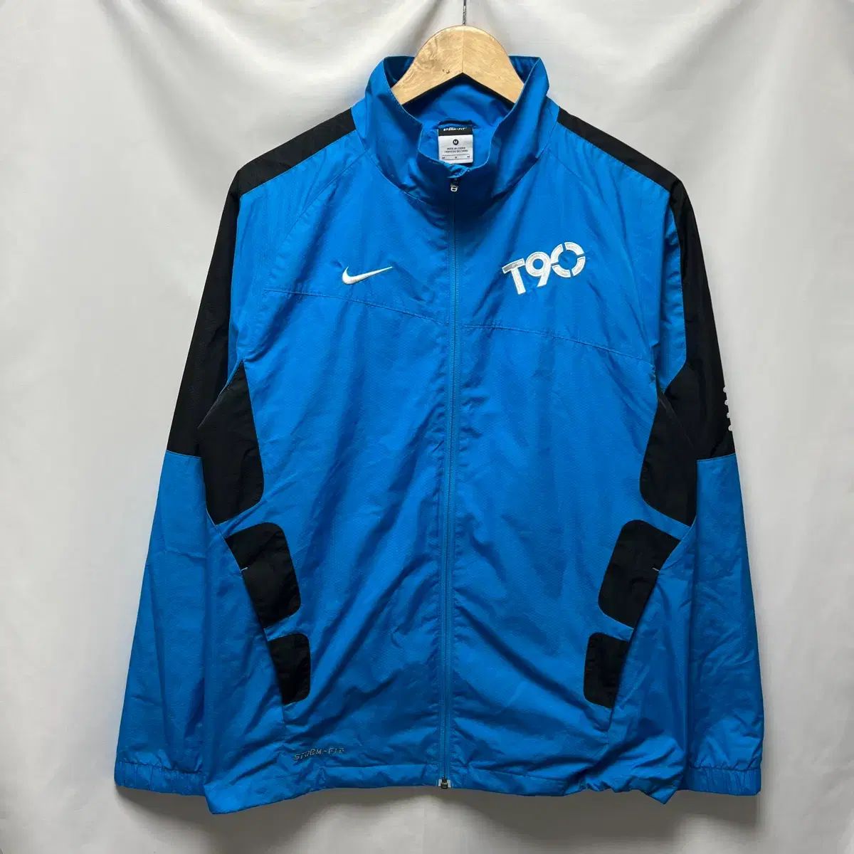 正規品/M NIKE ナイキ トゥー T90 オールドスクール スウッシュ ウィンドブレーカー