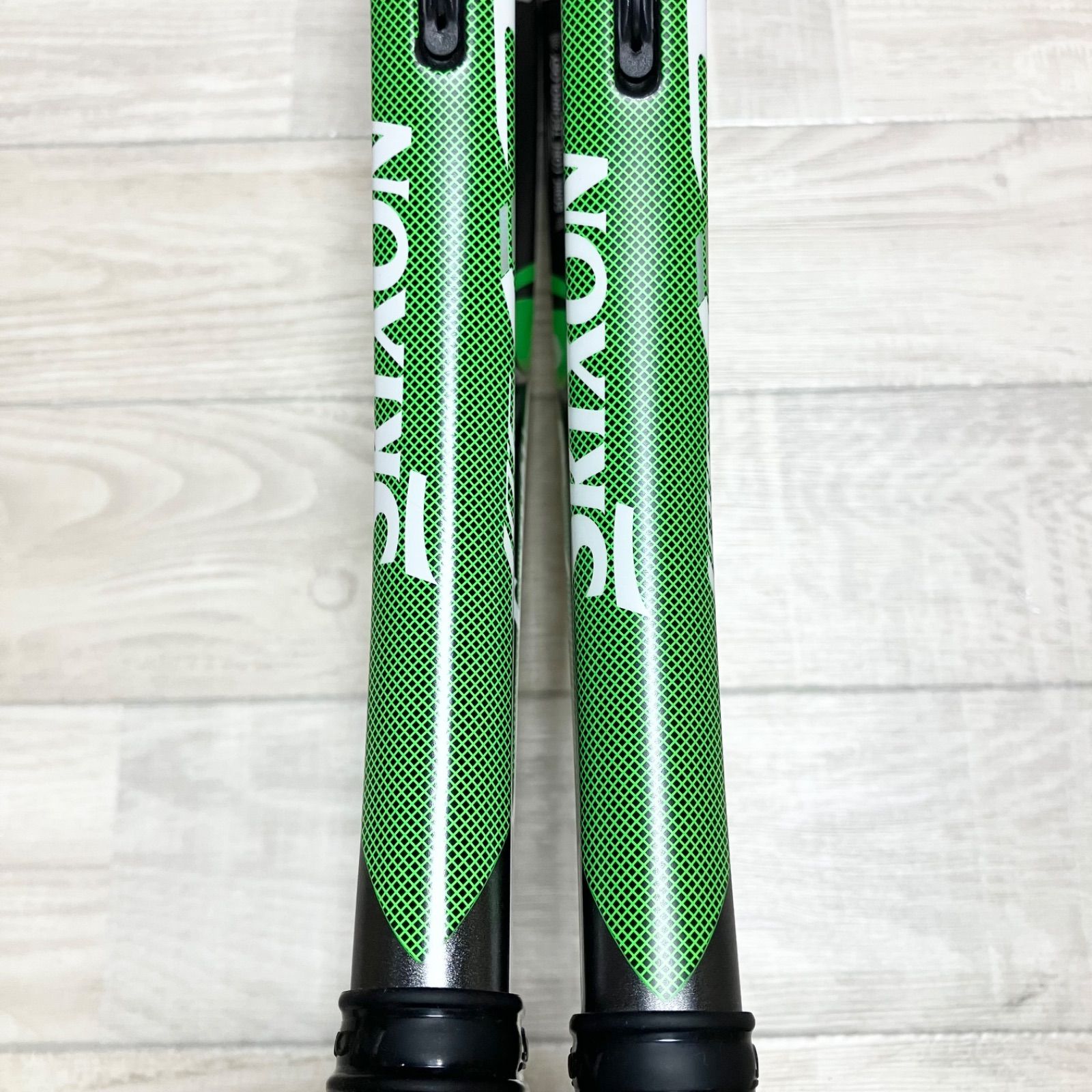 極美品！【2本セット】ダンロップ スリクソン REVO CV 3.0 F-TOUR 硬式 