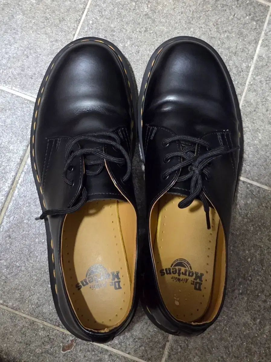 UK7 260 DR. MARTENS ドクターマーチン 1461 スムース ブラック
