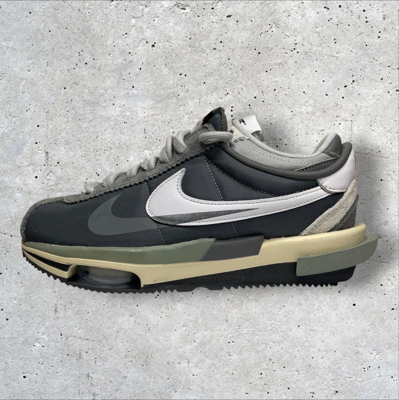 定価：22000円 Sacai × NIKE Zoom Cortez 