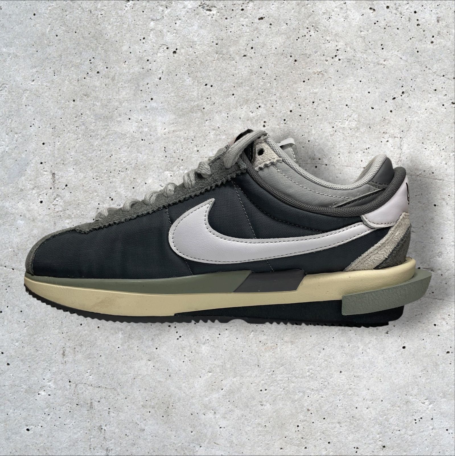 定価：22000円 Sacai × NIKE Zoom Cortez 
