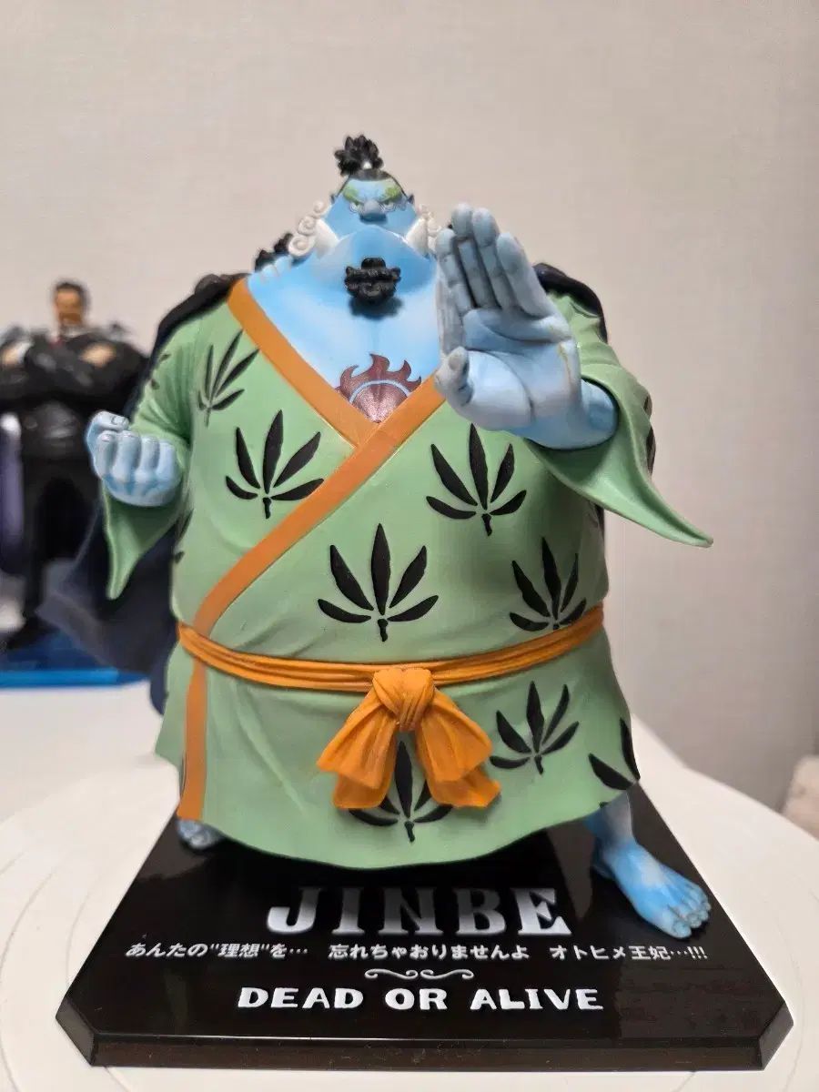 BANDAI アーツZERO ジンベエ (箱なし)