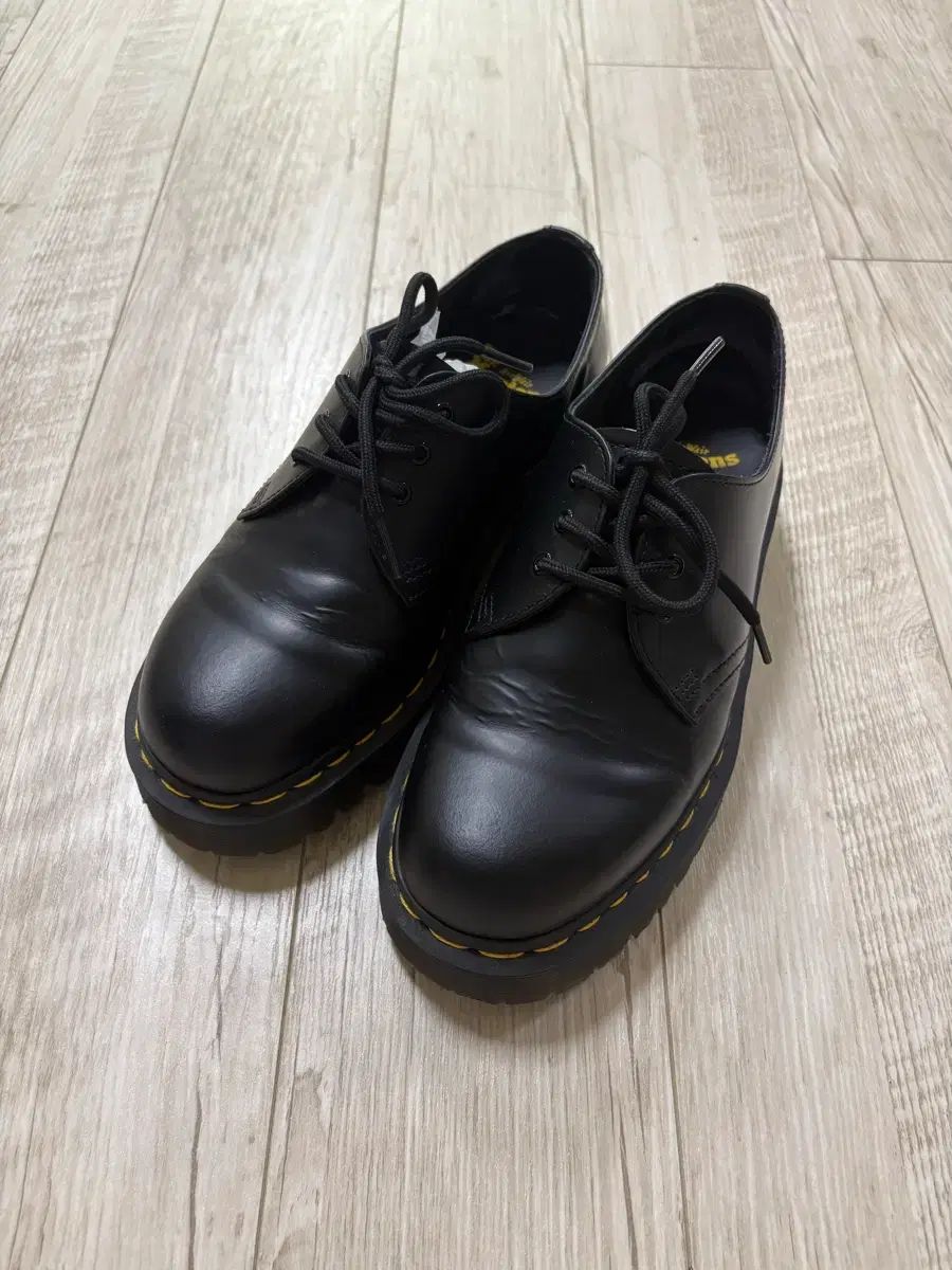 DR. MARTENS ドクターマーチン 1461 3ホール ベックス 250