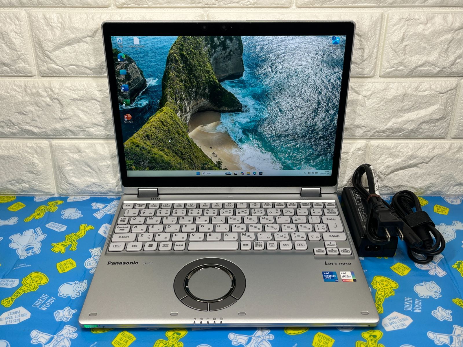 16GB・LTE レッツノート CF-SV9 12.1型 Office 軽量