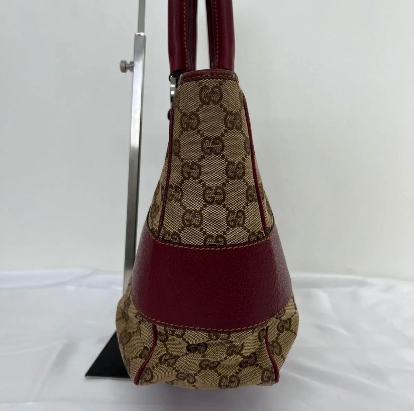 GUCCI グッチ GGキャンバス トートバッグ ハンドバッグ レザー ボルドー GUCCI グッチ GGキャンバス トートバッグ ベージュ ボルドー GG柄