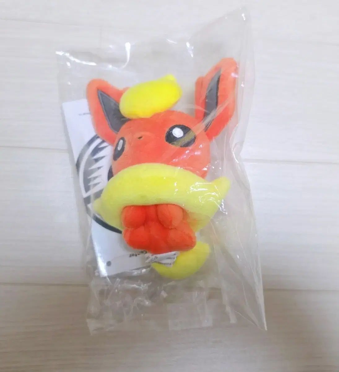 ポケットモンスター ポケットモンスター イーブイ イーブイあんさんぶるスターズ！！ ドールズ キーホルダー 出品