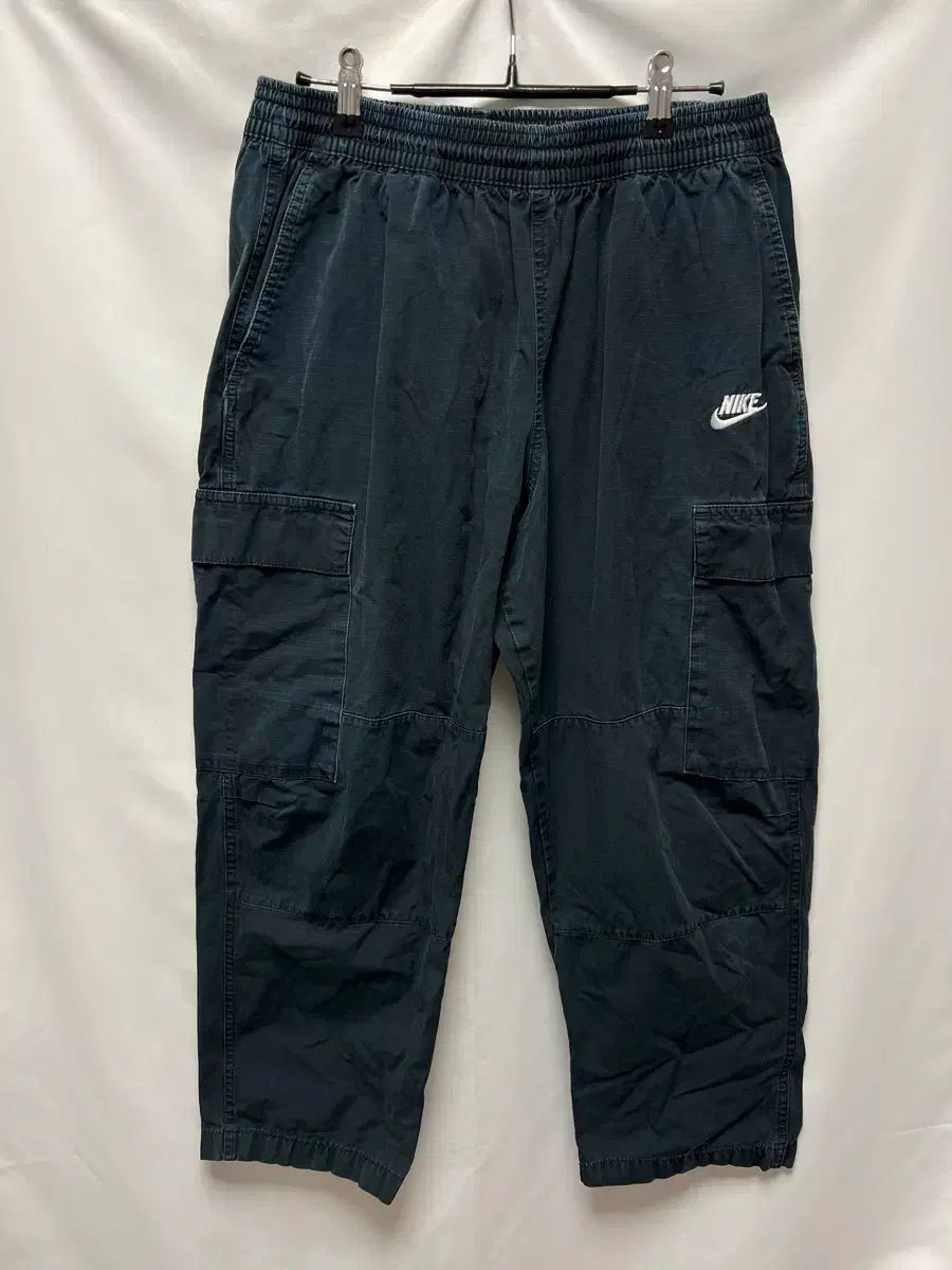 正規品/L NIKE ナイキ スウッシュ クラブ ウーブン ブラック カーゴ パンツ/ズボン