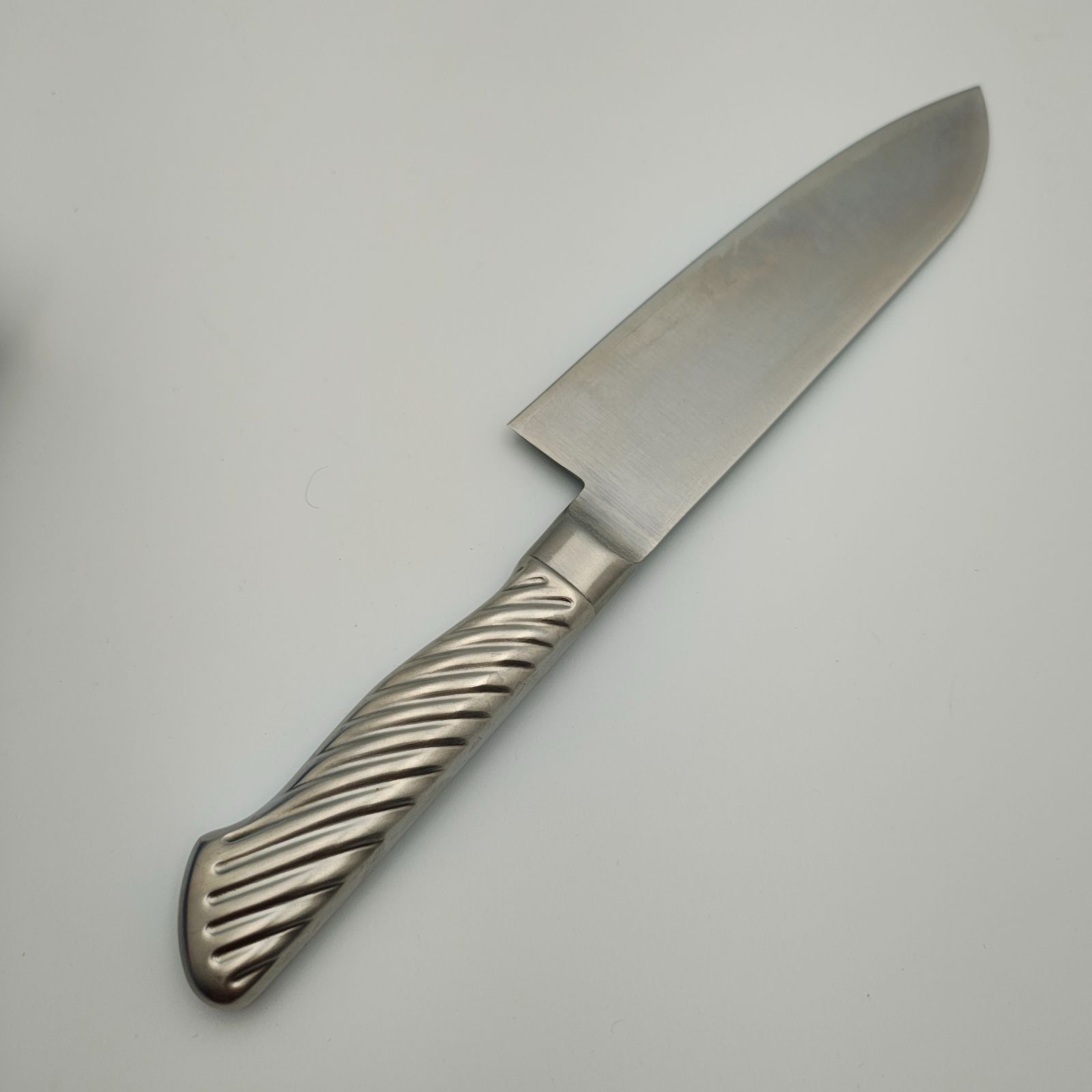 藤次郎 TOJIRO PRO 三徳包丁 170mm DPコバルト合金鋼割込 オール