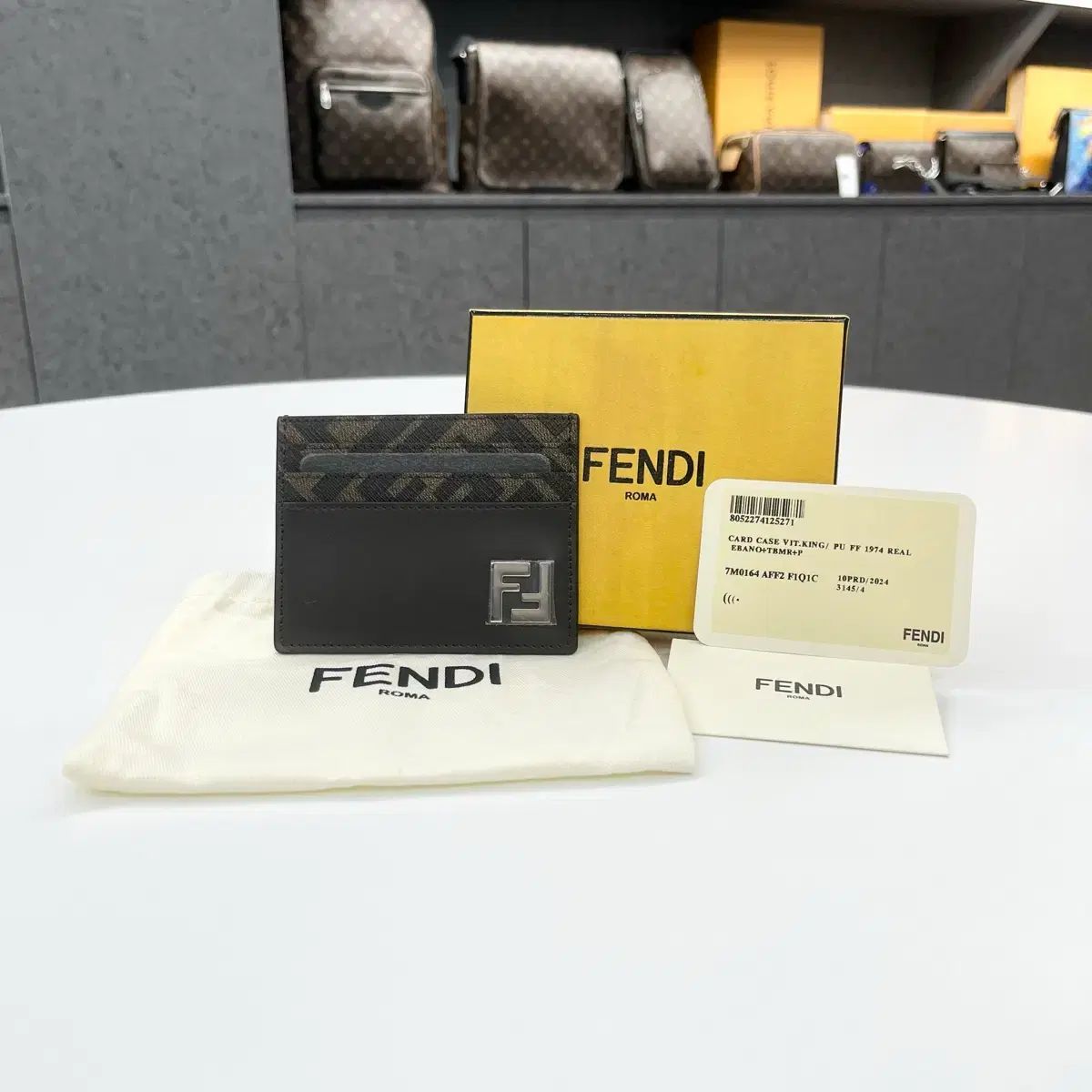 FENDI フェンディ FF カードウォレット 新品