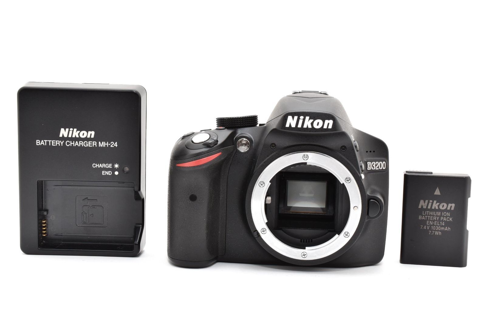 ☆極上品☆ 《シャッター数 1006回》Nikon ニコン D3200 ボディ