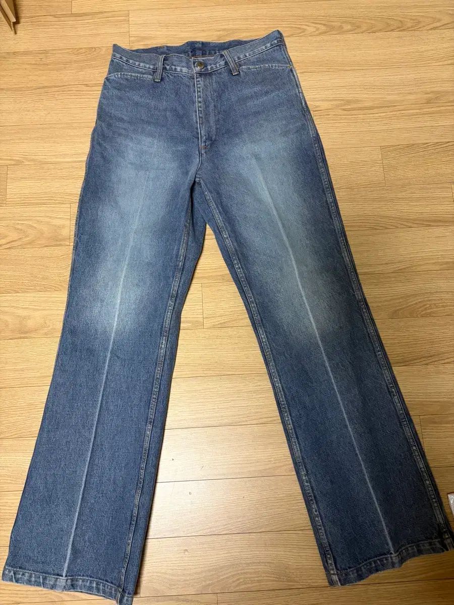 32 キャピタル 14oz デニム 5P プリーツ加工 ブーツカット デニムパンツ 44,686円