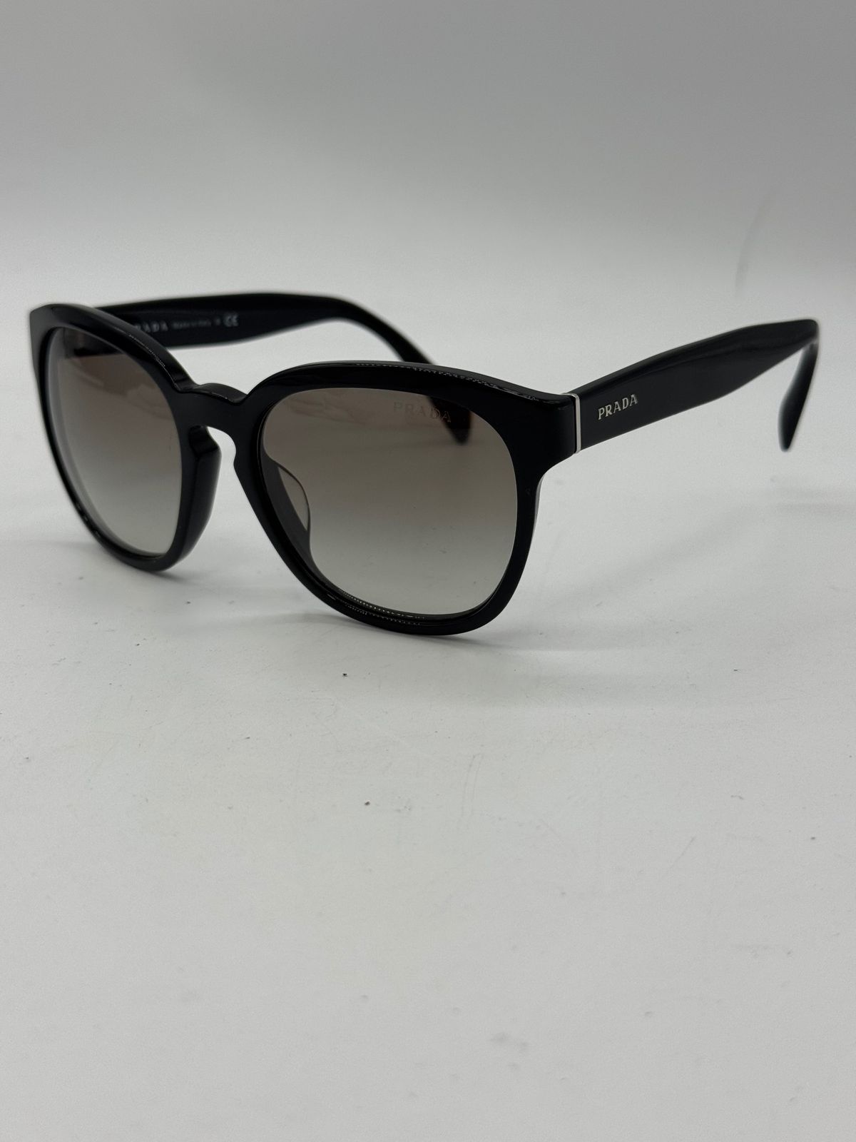 【美品】PRADA プラダ ロゴ サングラス ブラック P2346