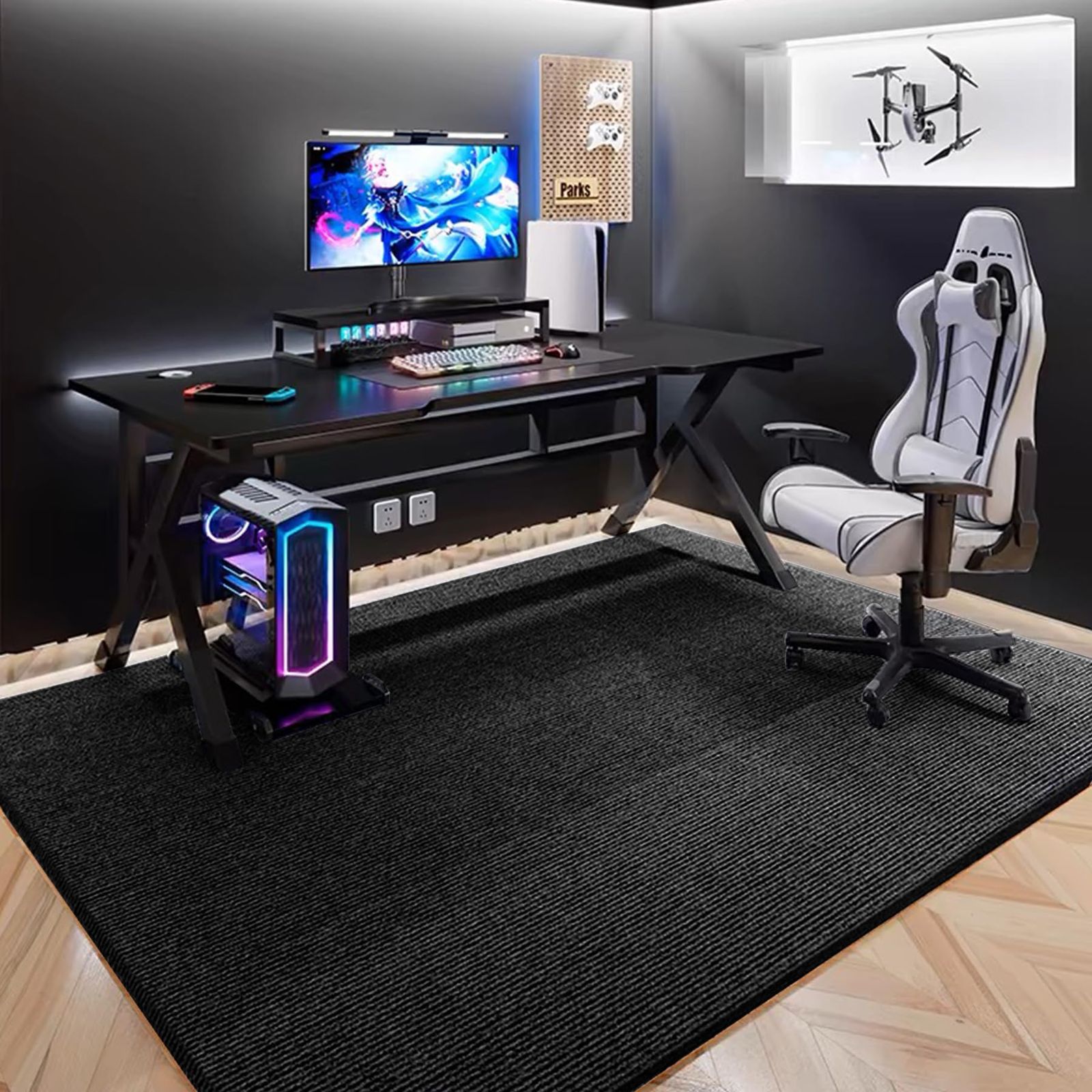 AYO ゲーミングチェアマット 130×160cm ブラック 特大サイズ 厚さ4 mm チェアマット カーペットタイプ 滑り止め加工 床傷防止マットパッド フローリングマット セルフ粘着 騒音対策 床暖房対応 国内発送