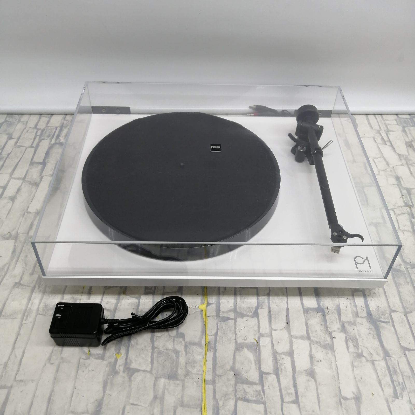 【動作品】rega レコードプレーヤー P1 M2216-hm72h 21,456円
