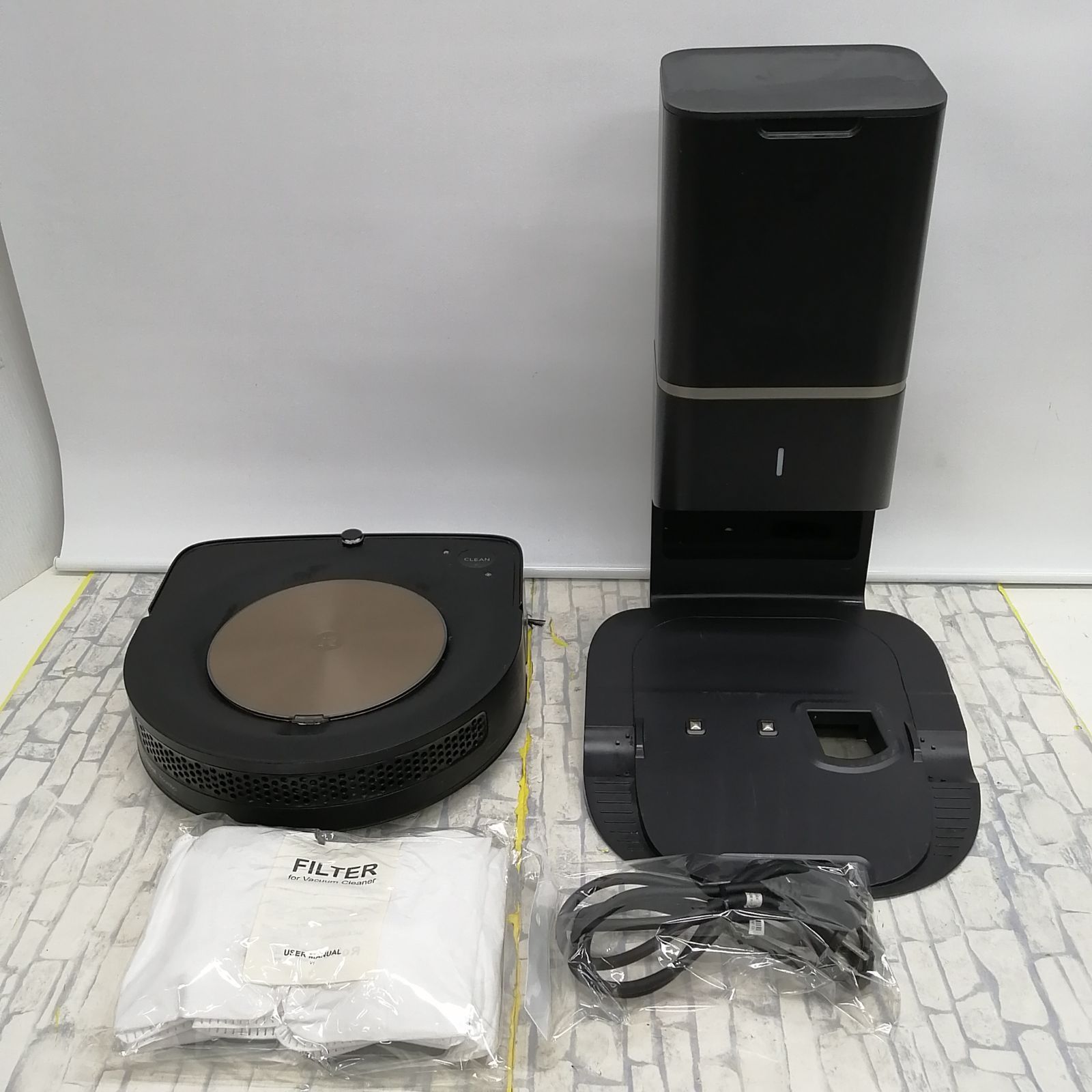 動作品】iRobot ロボット掃除機 ルンバ S9+ 自動ゴミ収集つき M2212