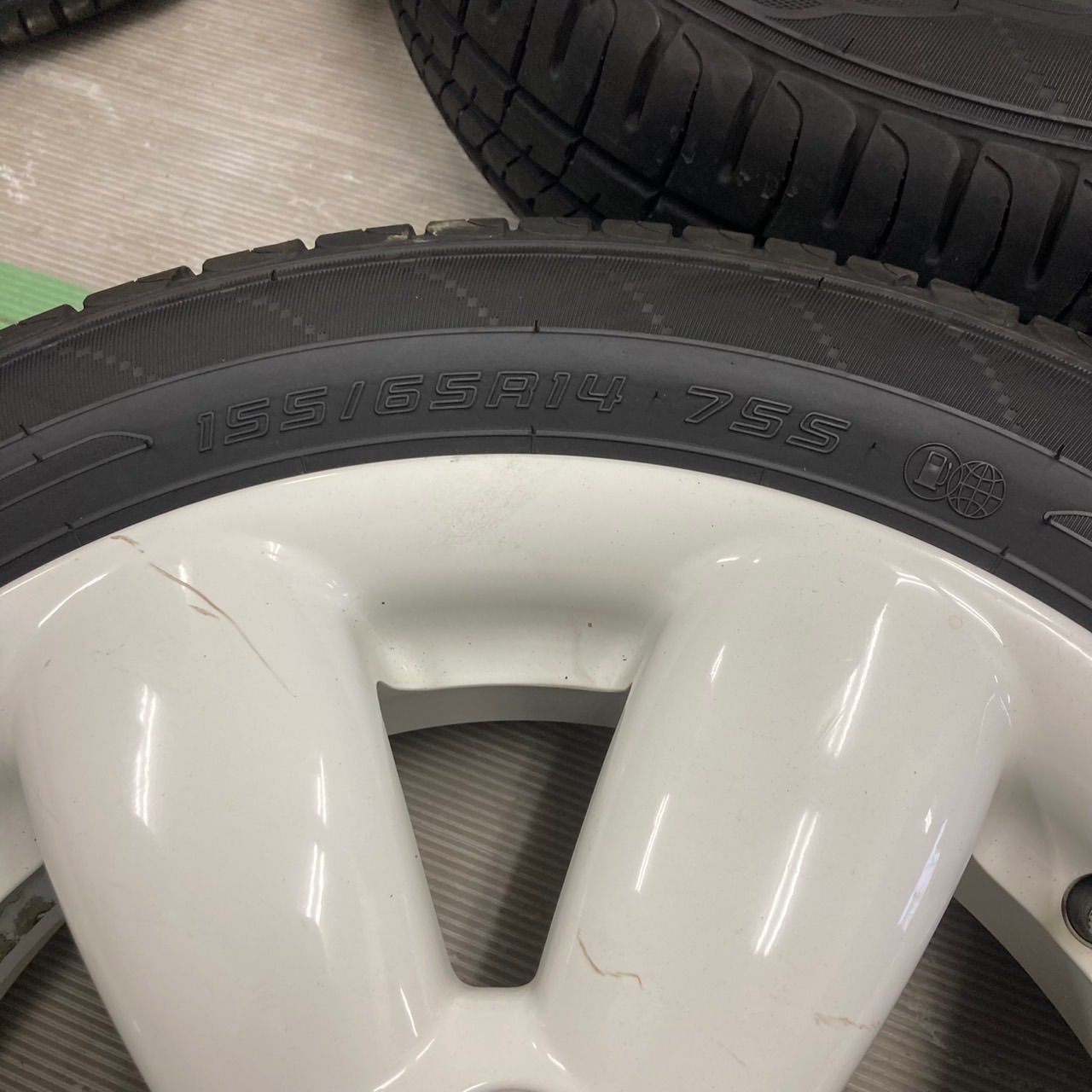 スズキ ラパン 純正 14インチ 4.5j +45 PCD100 ダンロップ エナセーブ