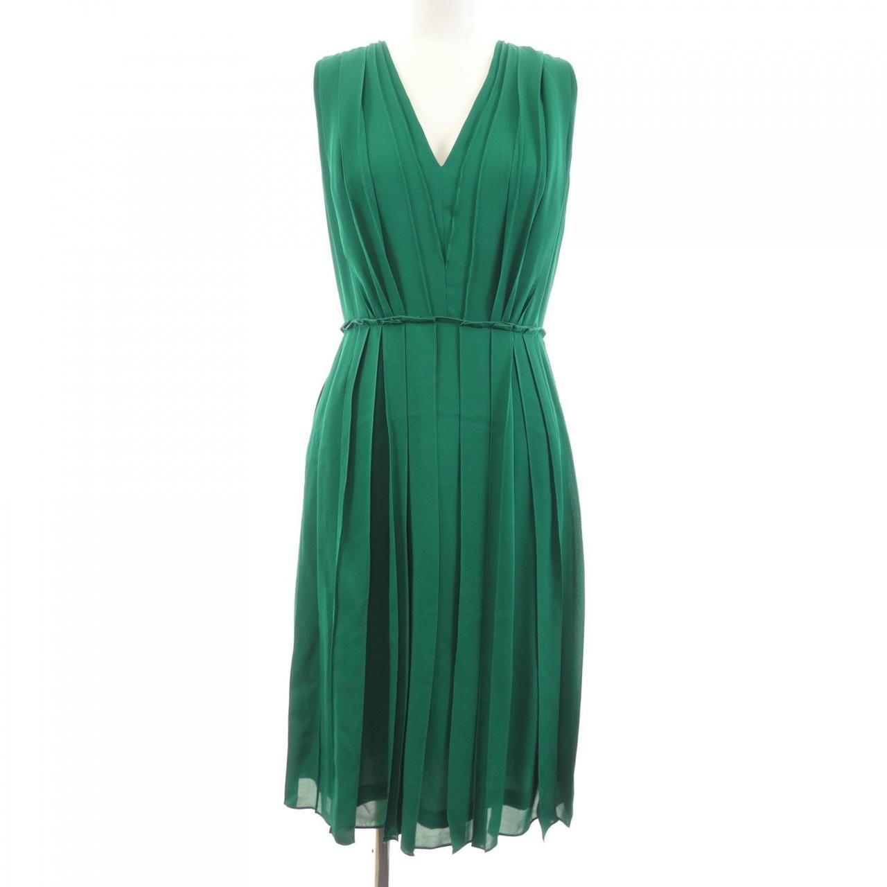 エスカーダ ESCADA 5025921 ワンピース 7,950円