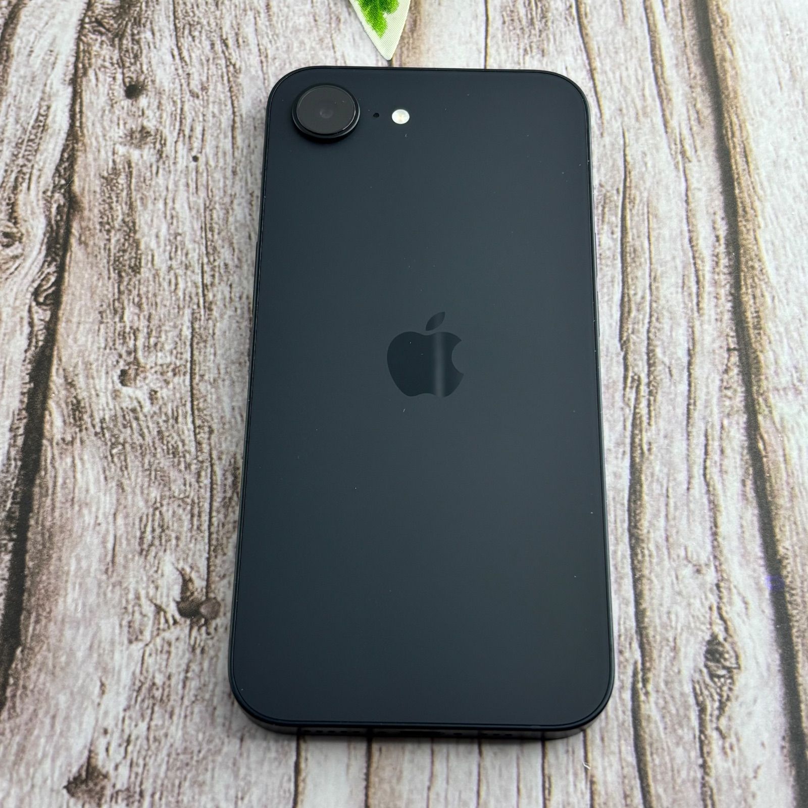 美品・純正100%】iPhone 16e 128GB BK SIMフリー - メルカリ