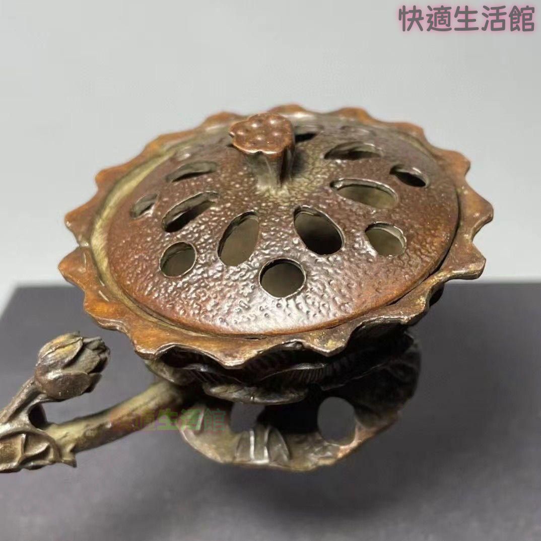 銅 細工 茶道具 香道具 蓋置 祥雲蓮華蓮蓬の香炉があります 置物