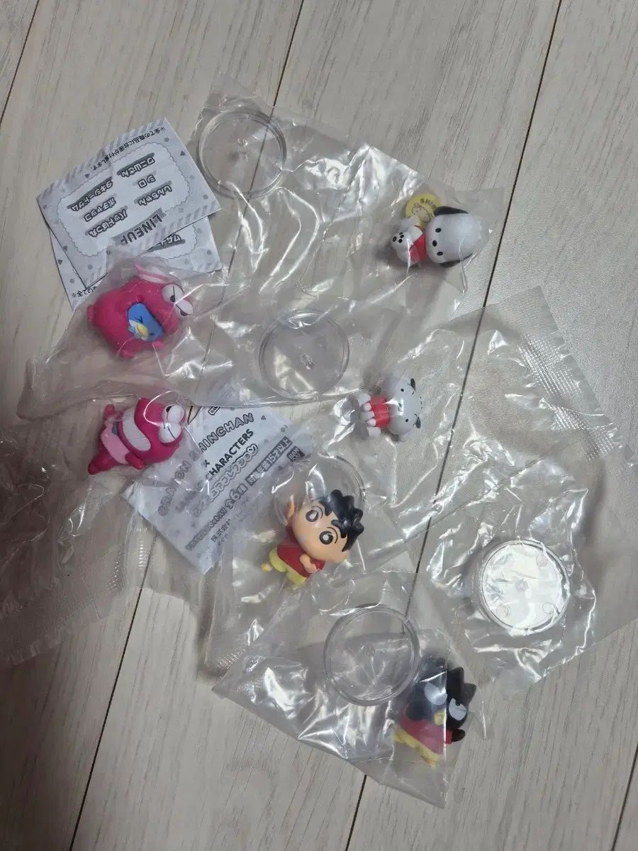 クレヨンしんちゃん サンリオ コラボ 未開封 まとめ