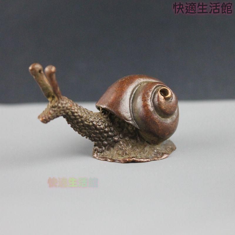 銅器 灰皿 茶道具 書道具 文房具 工芸品 美術品 置物 銅 細工 茶道具 香道具 蝸牛香挿 茶寵 茶卓 卓上 置物 工芸品 美術品
