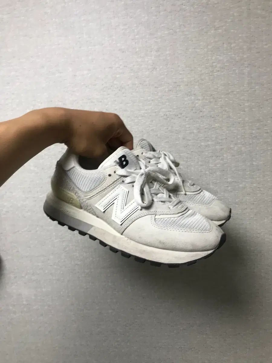 ニューバランス 574 レガシー グレー ホワイト (240)