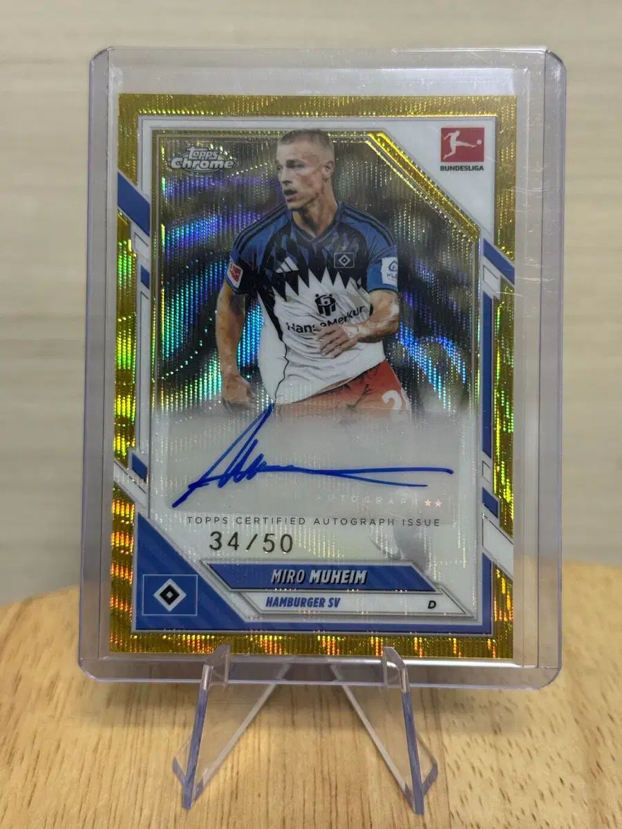 Topps ハンブルク Muheim サイン カード /50