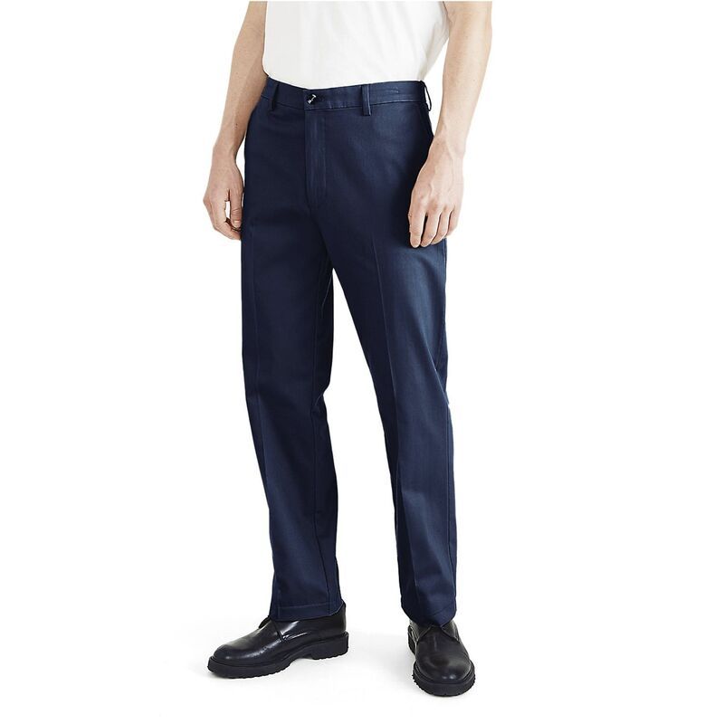 ドッカーズ メンズ ボトムス カジュアルパンツ Mens Dockersignature IronFree Stain Defender ClassicFit Khaki Pants Navy Blazer ネイビー