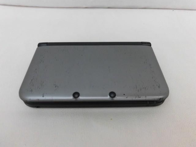 中古品 ゲーム ニンテンドー3DS LL 本体 SPR-001 シルバー 動作品 本体のみ