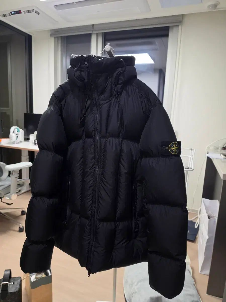 ストーンアイランド ソフト シェル-R フード ジャケット xl