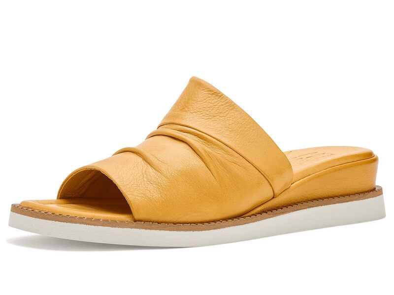 ミズムーズ レディース シューズ ヒール サンダル Miz Mooz Erin Wedge Sandals Ochre