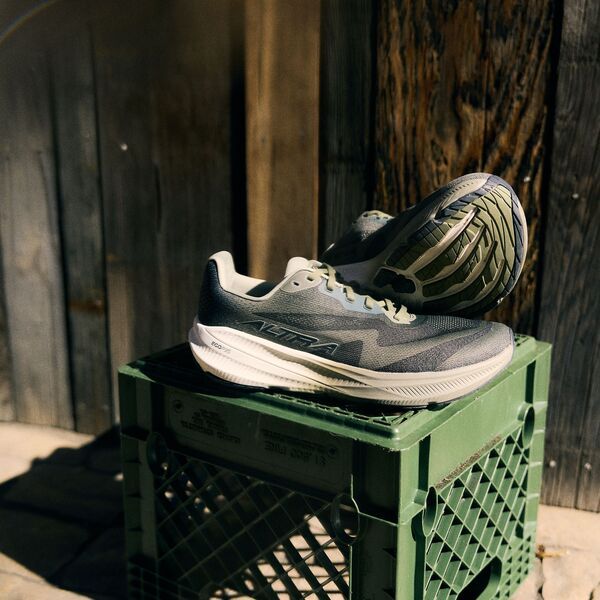 アルトラ メンズ シューズ スニーカー Altra Mens Experience Flow 3 Running Shoes Dusty Olive オリーブ