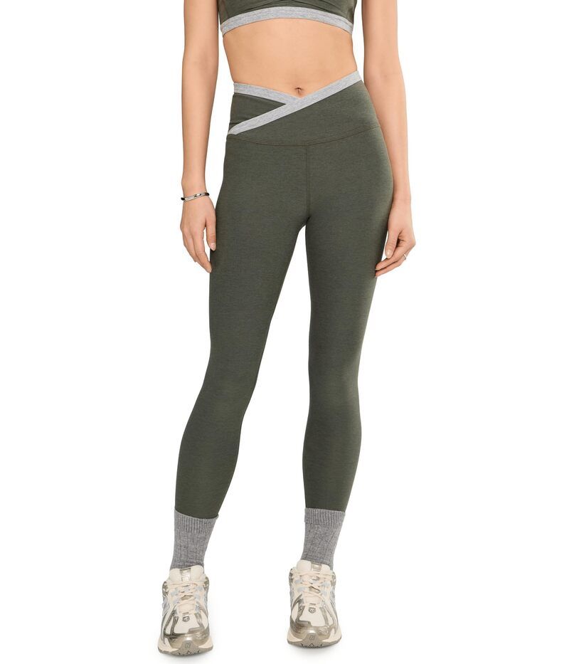 ビヨンドヨガ レディース ボトムス カジュアルパンツ ミディ レギンス Beyond Yoga Spacedye Outlines High Waisted Midi Leggings Dusty Forest Heather ヘザー