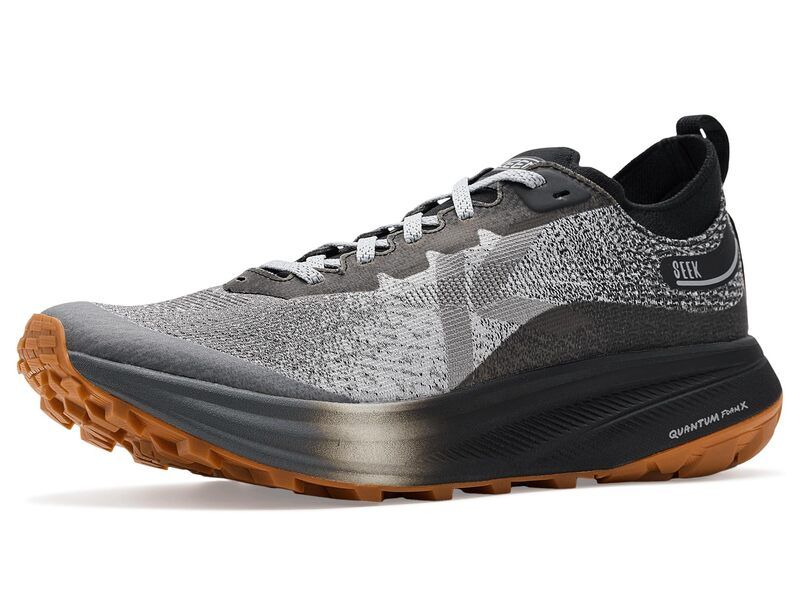 キーン メンズ シューズ スニーカー Keen Seek Trail Running Shoes BlackMagnet ブラック