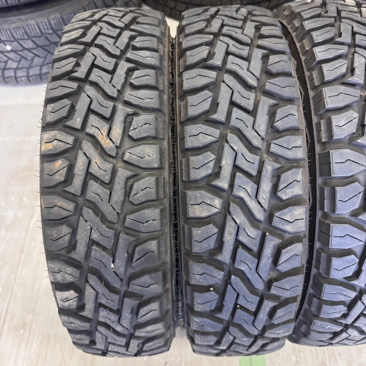 軽バン 軽トラ GAIA 12インチ 4j +43 PCD100 トーヨー オープンカントリーR/T 145/80R12 80/78N 2024年 ハイゼット クリッパー N-VAN